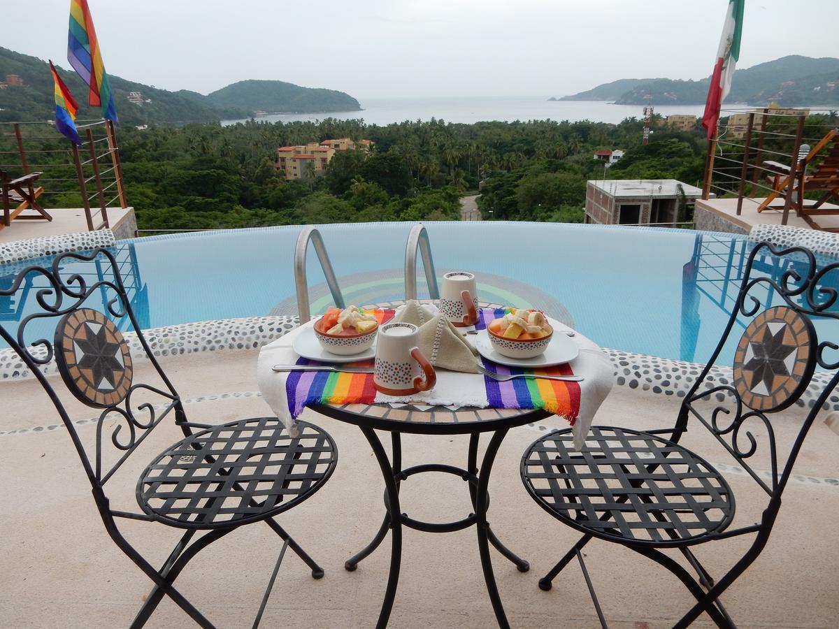 Casa Arcoiris Zihuatanejo B&B Exterior photo